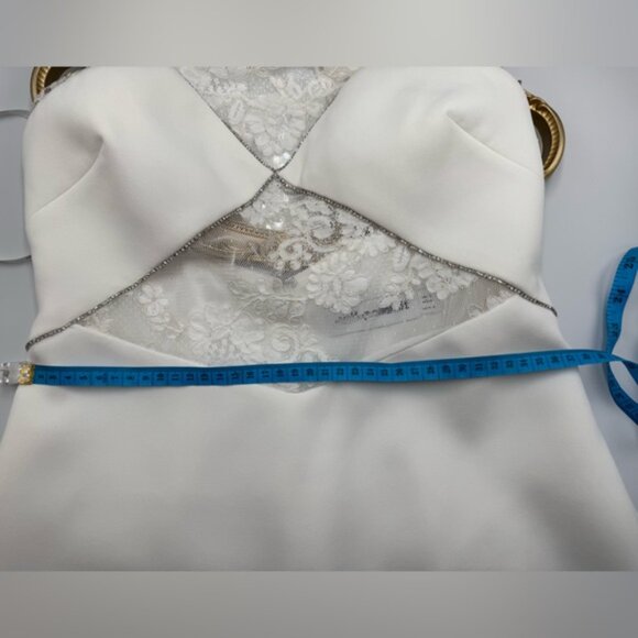 🆕 SELF PORTRAIT 🧿 NWOT White Crepe Halterneck Mini Dress, Sz UK 8 / US 4 - Picture 16 of 16